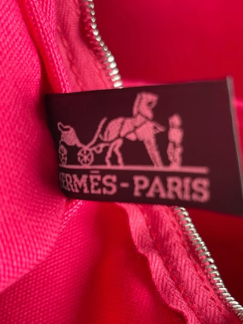 Hermes hermès equateur
